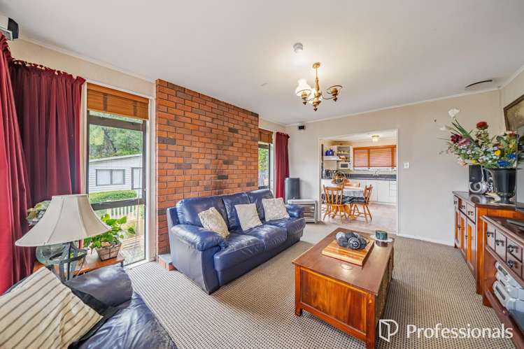 13 Sunny Grove Wainuiomata_7