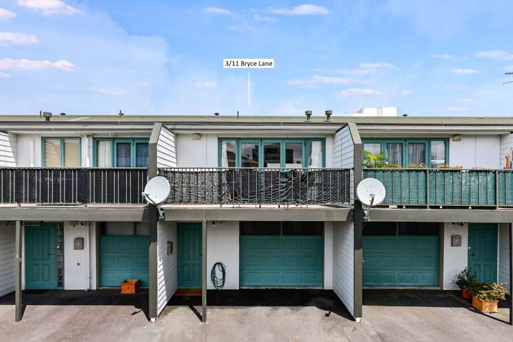 3/11 Bryce Lane Hamilton Central_1