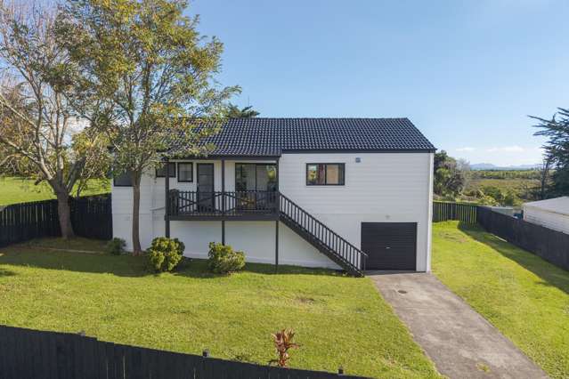 Sea Views & A Refurbished Three Bedroom