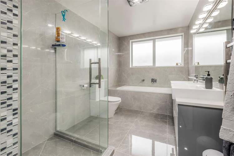 23 Nightingale Road Flat Bush_22