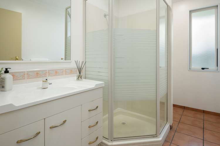 6 Springswood Grove Springlands_11