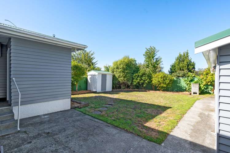 2 Card Crescent Featherston_16