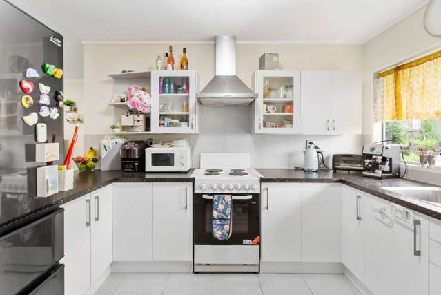 2/25 Hellyers Street Birkdale_1