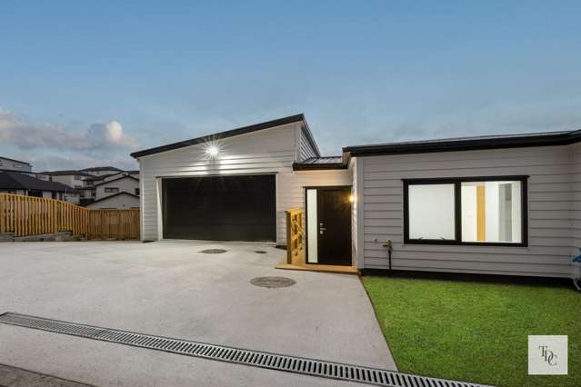 New Home with Picturesque Bush Views