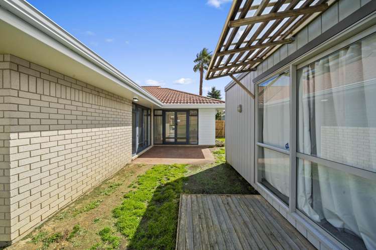 34 Bellville Drive Clendon Park_11