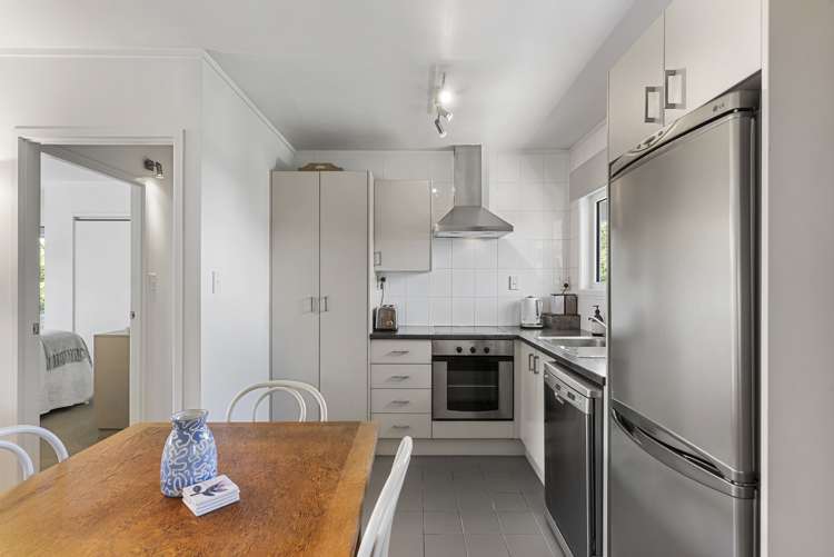 8/5 Orakei Road Remuera_4