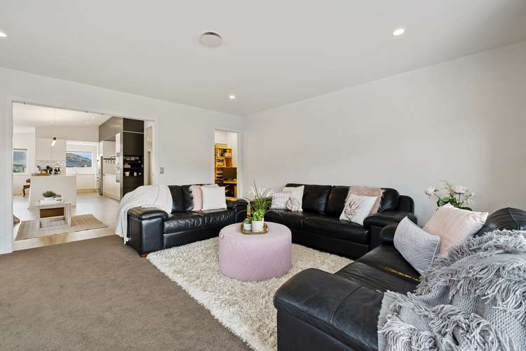 25 Magnetic Place Cromwell_3