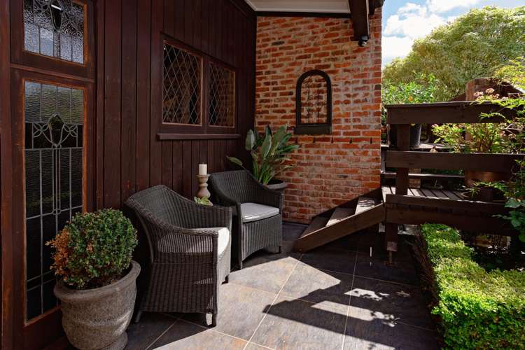 93 Gala Street Queens Park_11