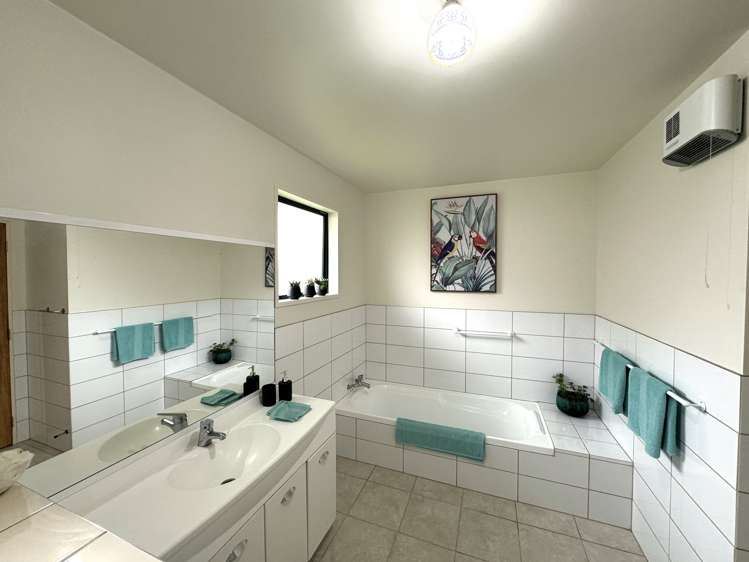 10 Lanark Street Balclutha_16