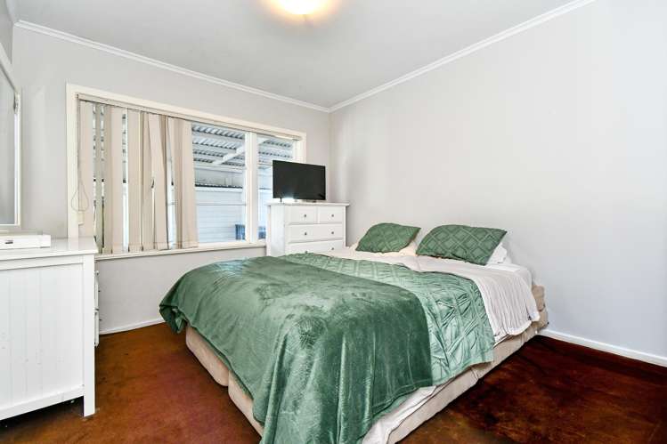 33 Thomas Road Mangere_8