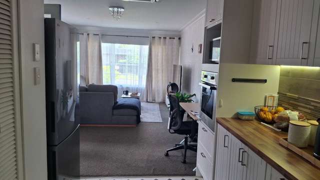 44 Carlton Crescent Te Kamo_3