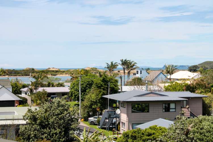 7 Chloe Place Ngunguru_30