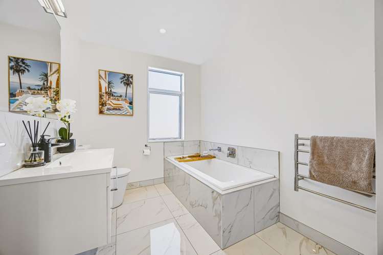 1 Watermill Lane Millwater_9