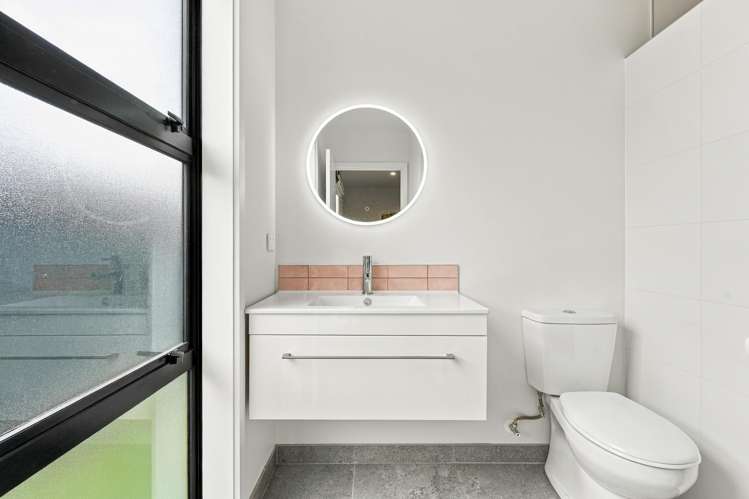 2D St Leonard Street St Johns Hill_10