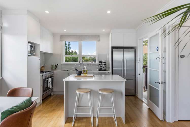 43 Lynwood Road New Lynn_5