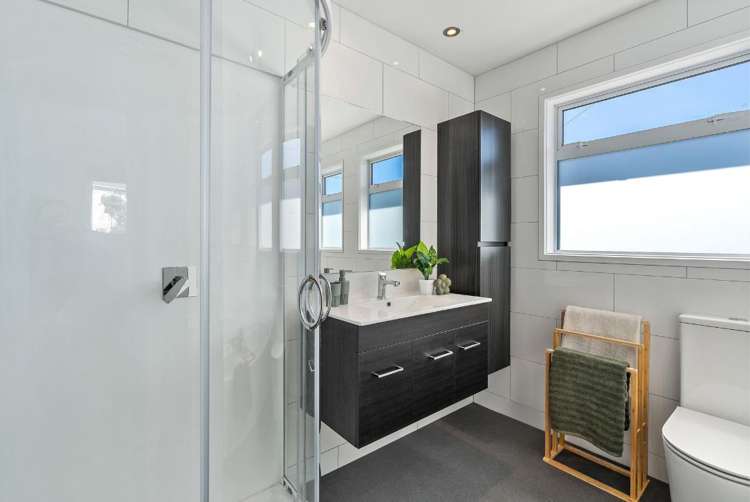 32 Brooker Grove Newlands_18