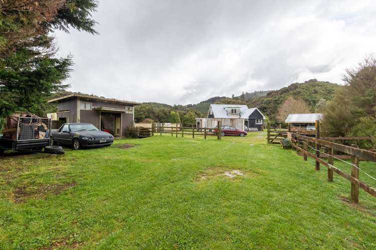 100 Hair Street Wainuiomata_18