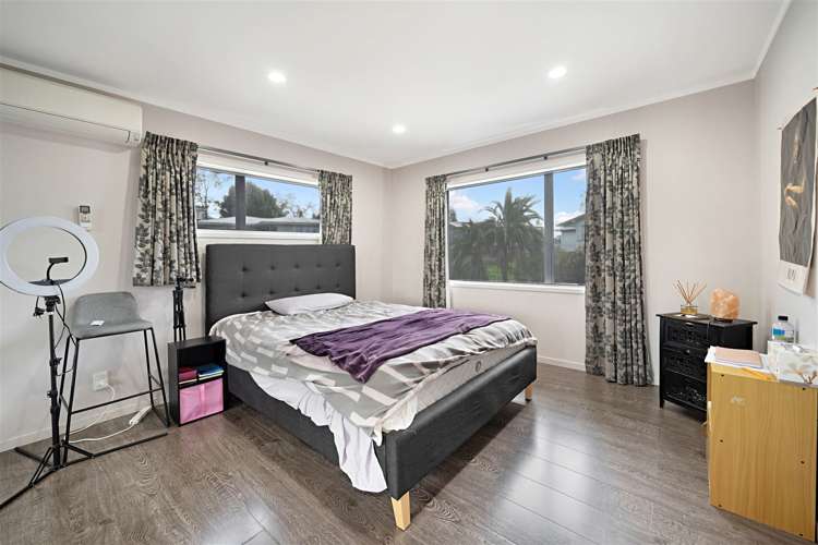 26b Meilland Place Glen Eden_9