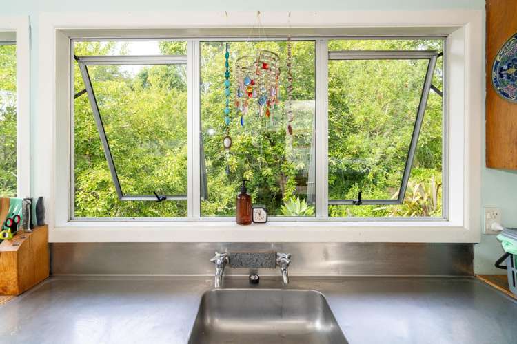 24 Cross Street Raglan_15