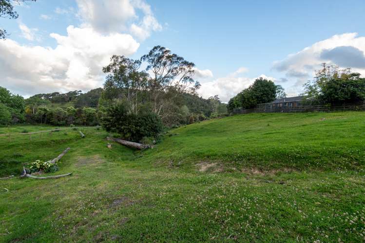 2 Moses Road Kaukapakapa_28