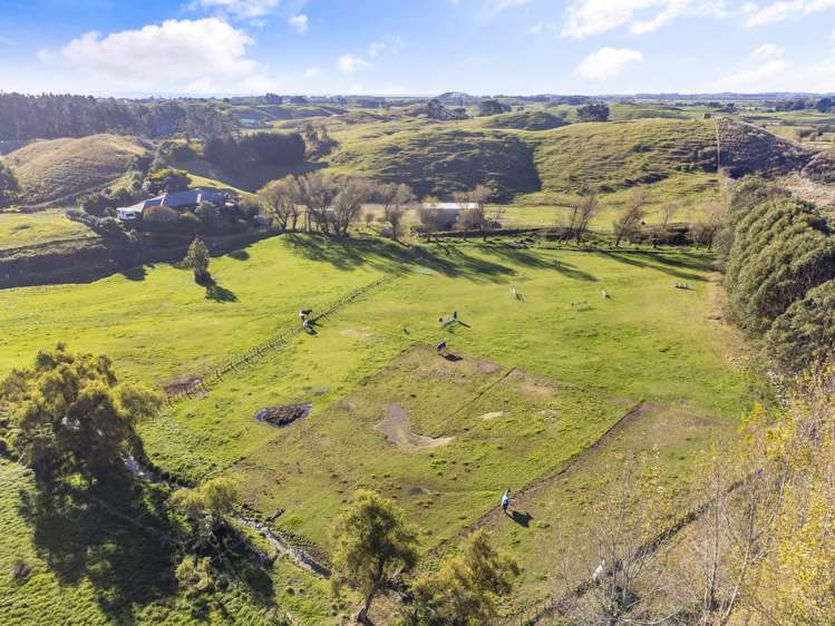 84 Derham Road Te Horo_25