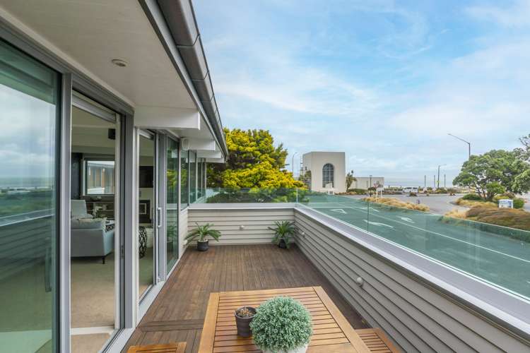 2 Buick Street Petone_18