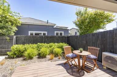 1/33 Frederick Street_2