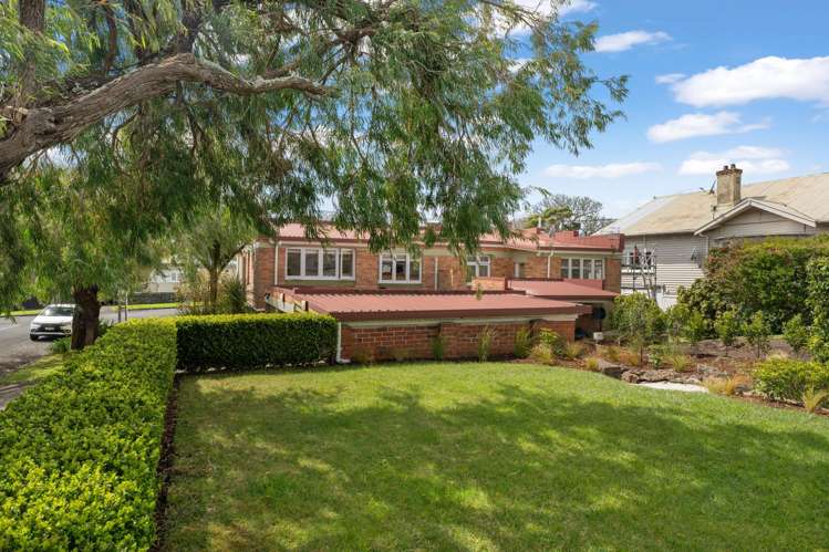 65a Calgary Street Mount Eden_11