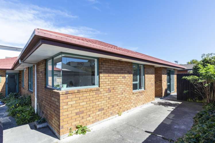 141 Lincoln Road Addington_1