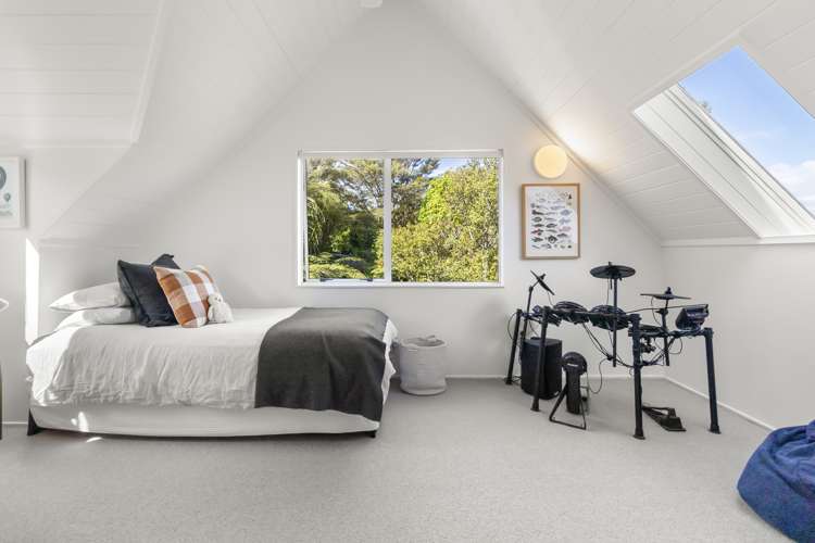 88 Queens Drive Oneroa_15