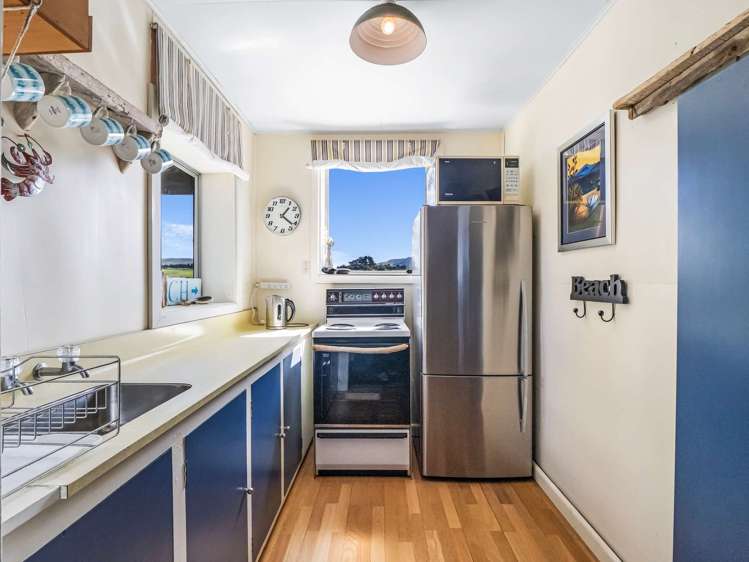 16 Hall Street Motunau_10