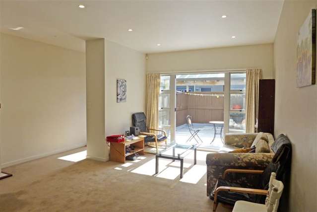 3/77 Tory Street Te Aro_2