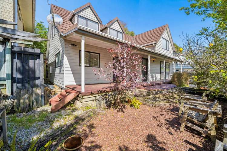 2 Claverdon Drive_0