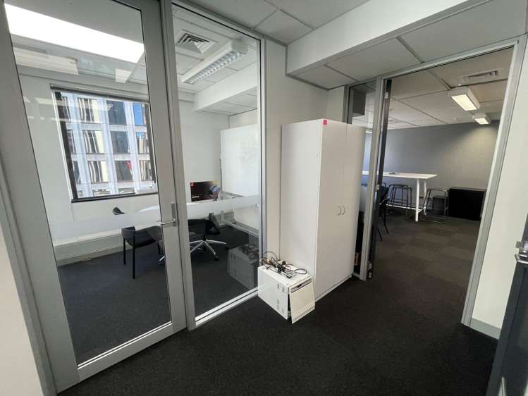 86 Lambton Quay Wellington_11
