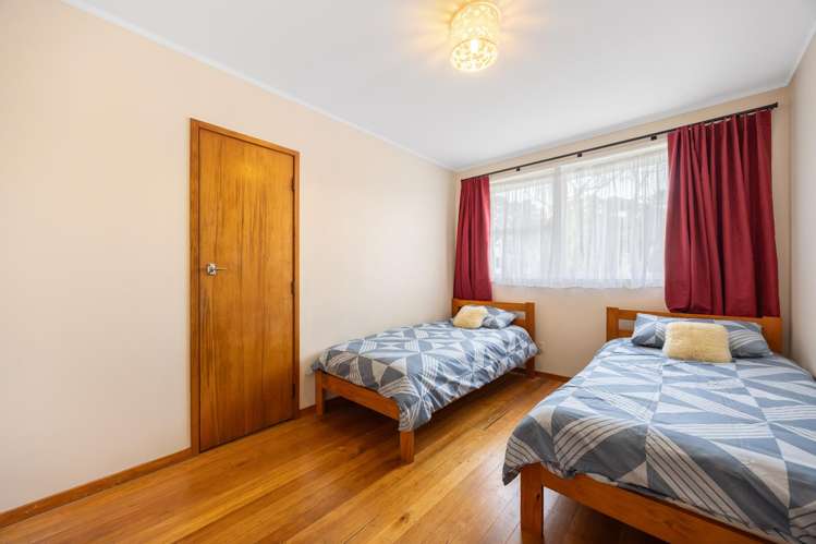 2 Takapu Street Henderson_10
