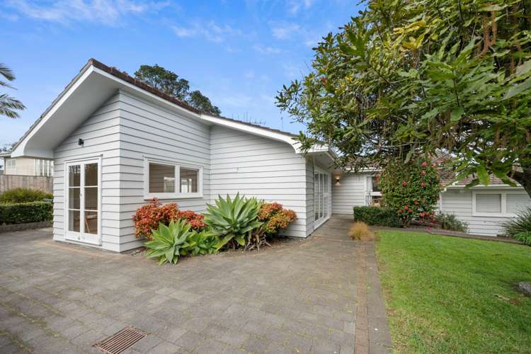 18 Booralee Avenue Botany Downs_29