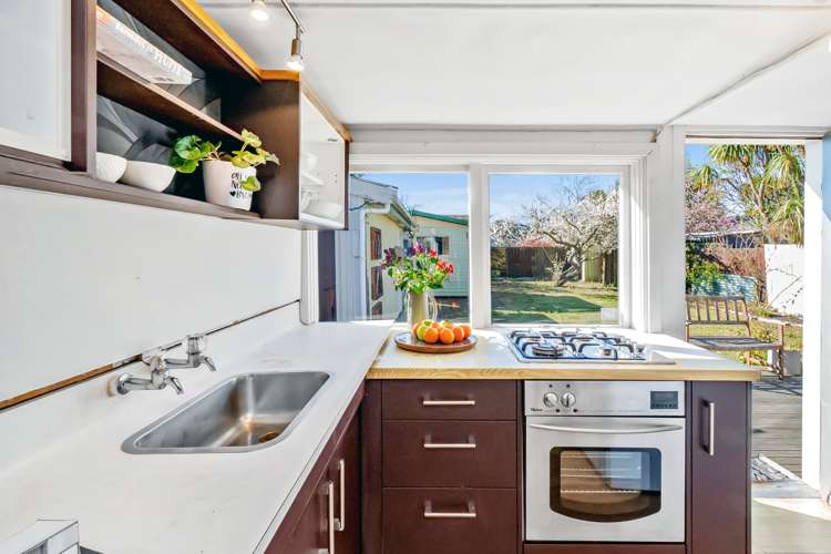 20 Broadway Avenue Waikuku Beach_14