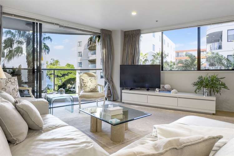 3g/175 Hurstmere Road Takapuna_5