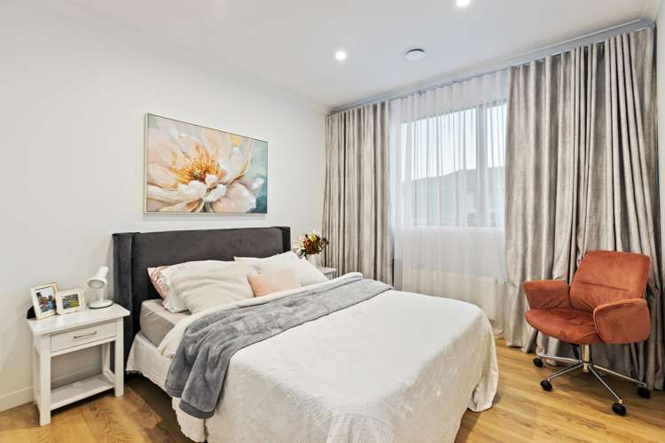 37 Schooner Drive Whitby_10
