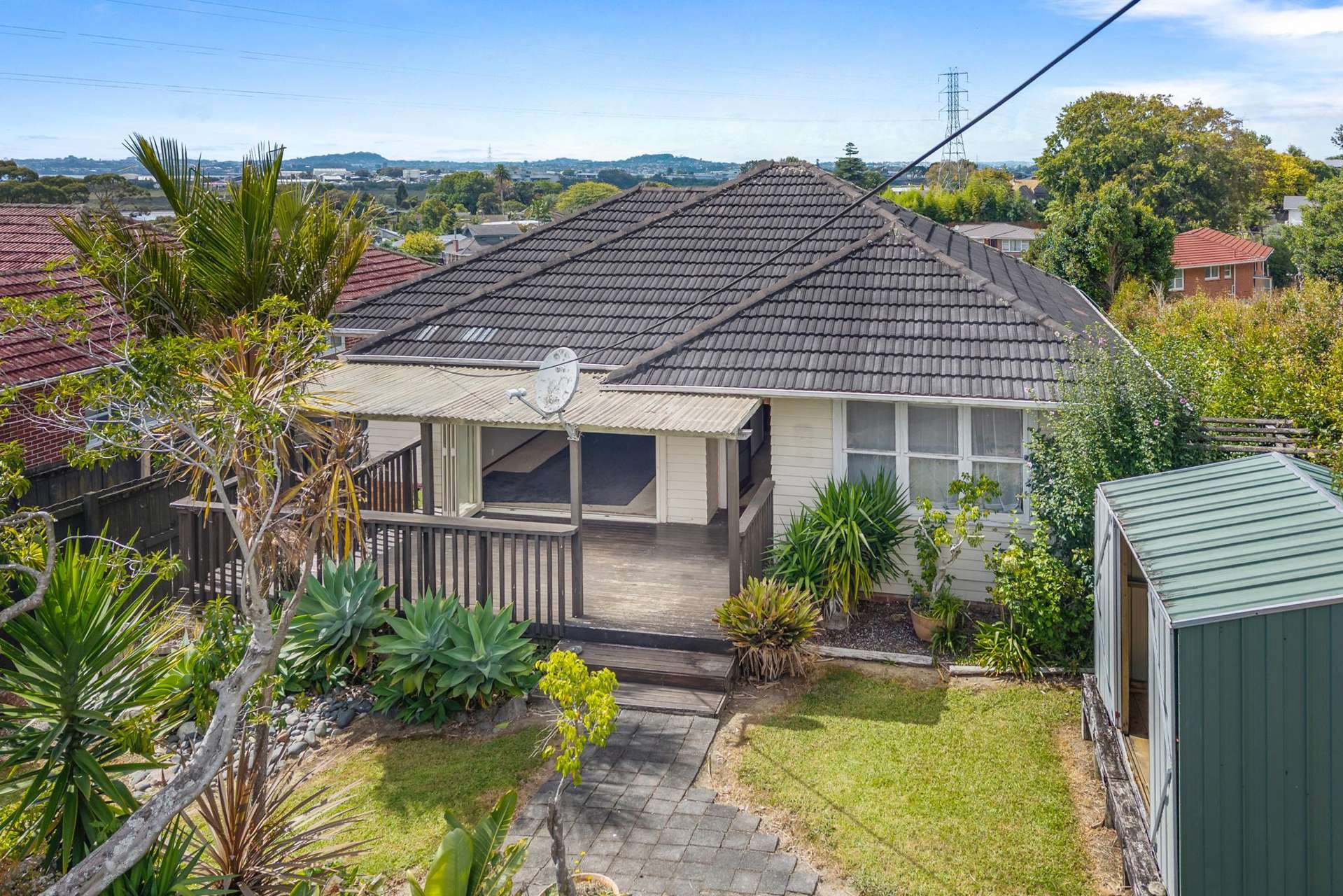 53 Tiroroa Avenue Te Atatu South_0