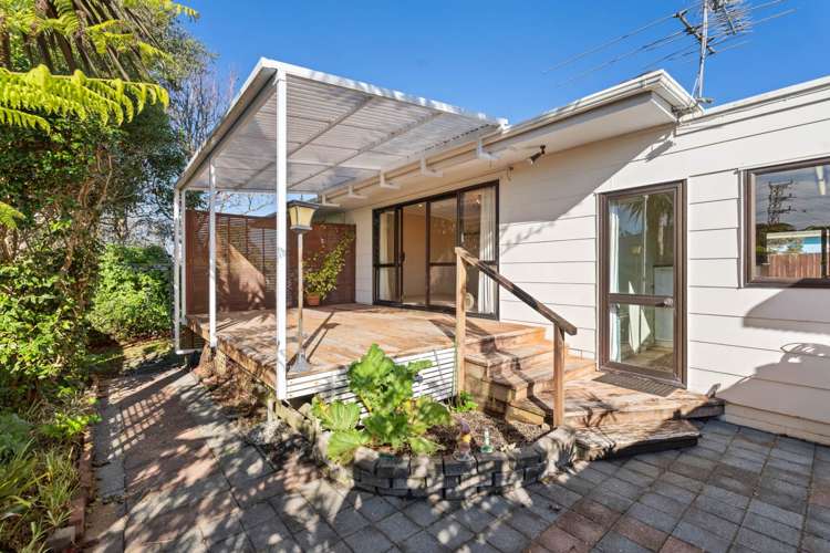 2/70 Butterworth Drive Glendene_16