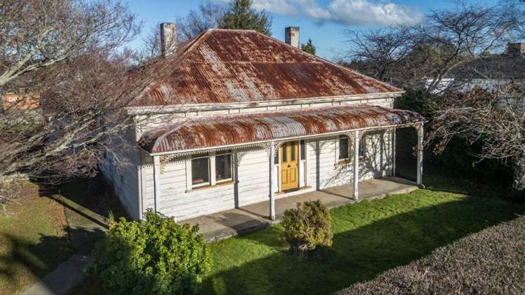 81 Main Street Oxford_14