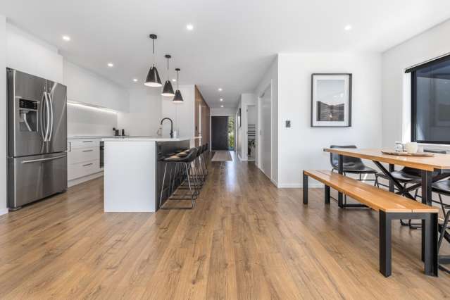 10 Kārearea Avenue Waikanae_2