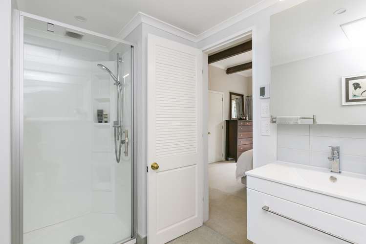 3 Espin Crescent Karori_11