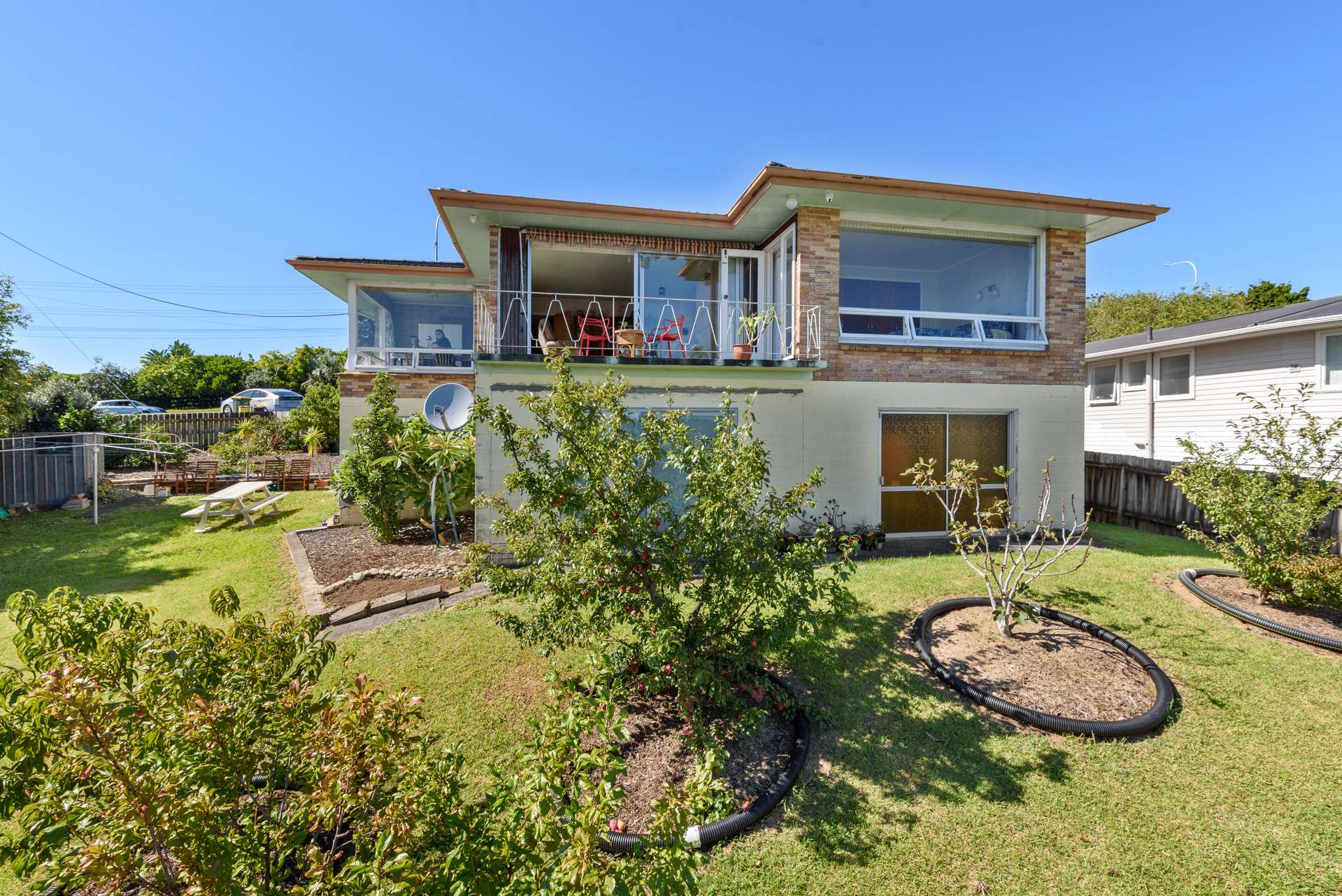 52 Whangaparaoa Road Red Beach_0