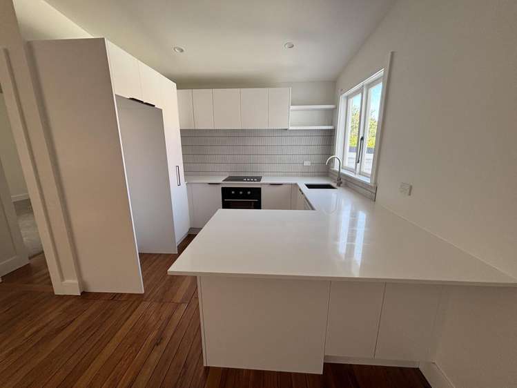 1/16 Fairlands Avenue Waterview_2