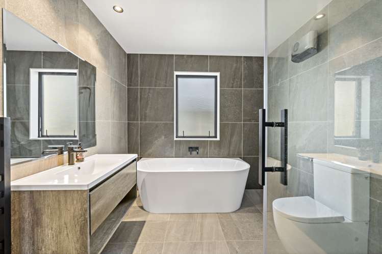 31 Toanui Road Hobsonville_10