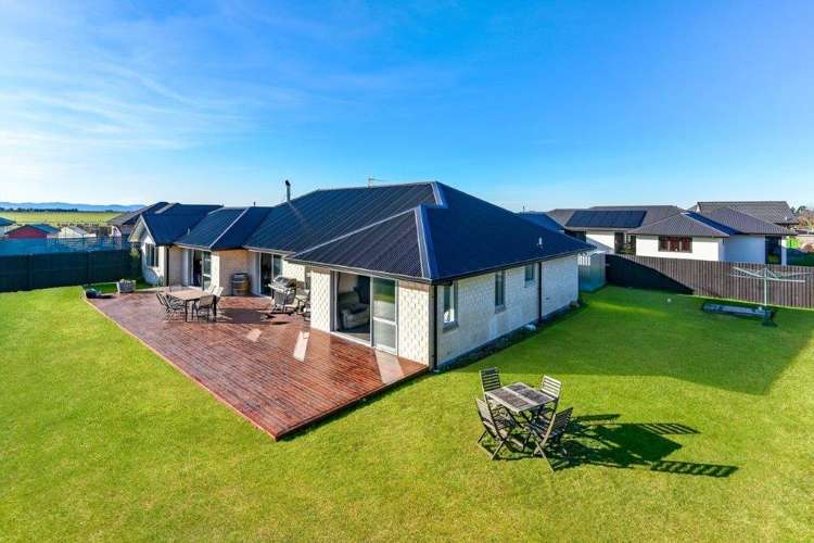 6 Dundee Close Darfield_19