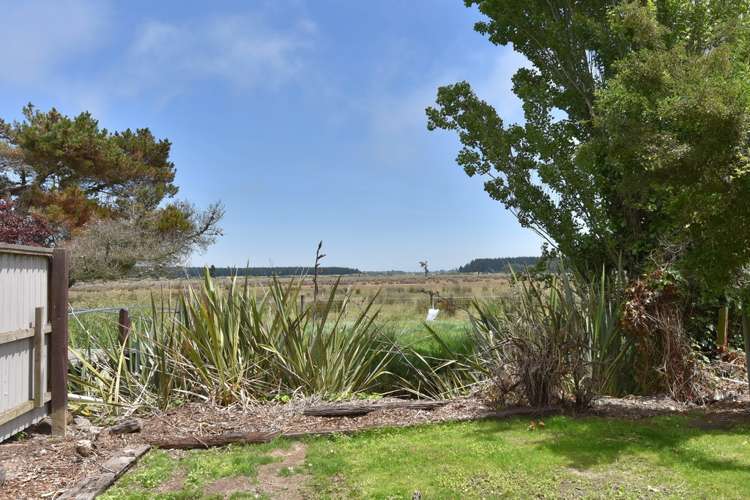 77 Dunns Avenue The Pines Beach_20