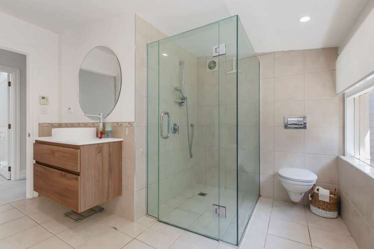 207 Woodlands Park Road Titirangi_15